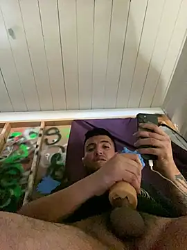 GusanoDelicioso's Live XXX Chat