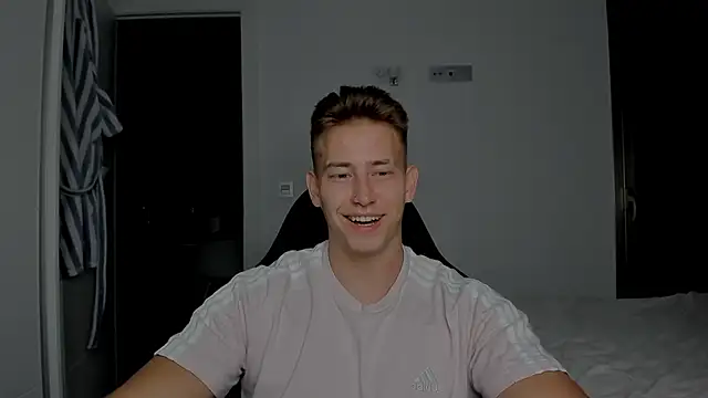 Chat XXX en directo de find0m_master