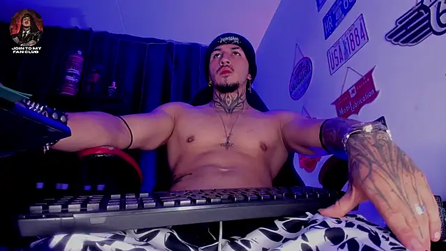 Webkamerová show the_beast_master_