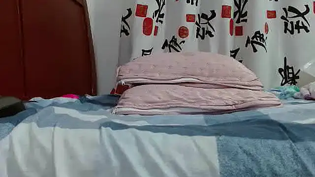 FresitaSquirt24 Live XXX Chat