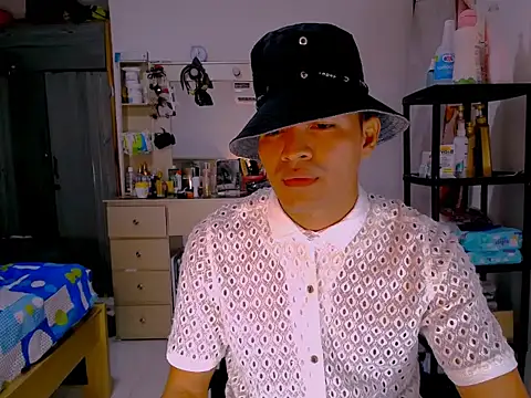 bombomdechcolate – webcam-show