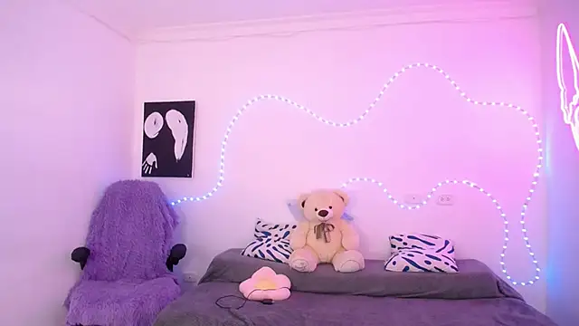 Valery_tiny Live XXX-Chat