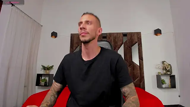 Show modela J_king__ na web-kameri