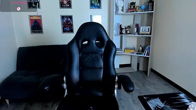 Ravenelle_ Adlı Modelin Canlı XXX Sohbeti