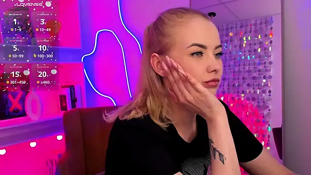 Chat XXX Live StephanieSweety