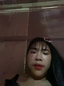 Girlsexxy-excitef 网络视讯表演