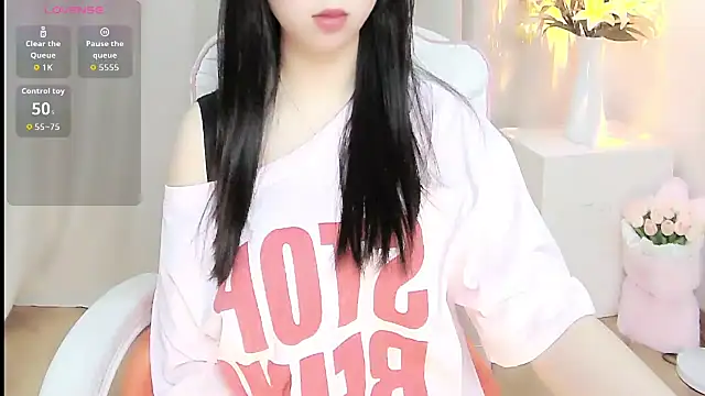 Sweet-ShunaのライブXXXチャット