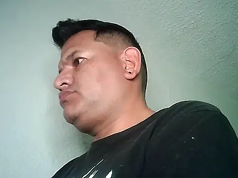 SexDiffrent: онлайн-секс-чат