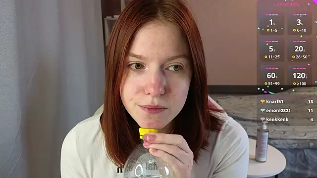 CassieJuice69's Live XXX Chat