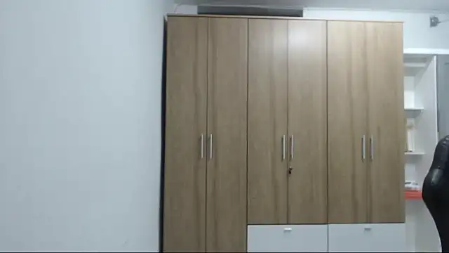 Czat XXX na żywo – RoxanaLove9