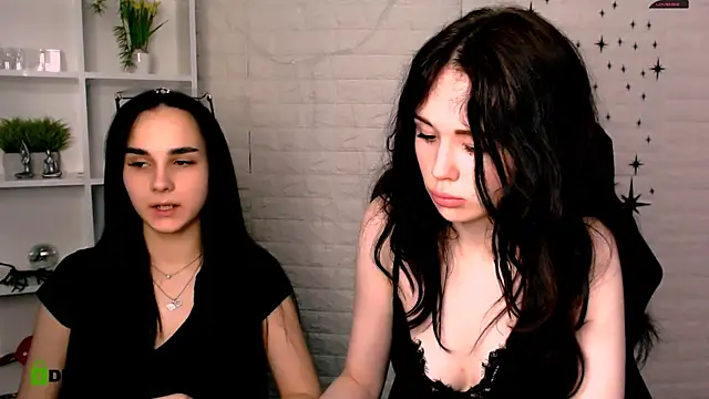 riley_sanders Adlı Modelin Web Kamerası Şovu