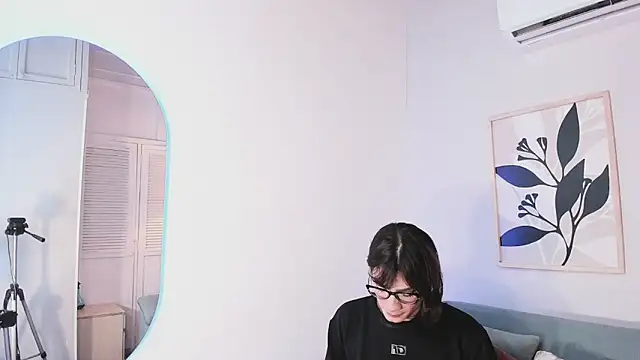 KassMonroe: απευθείας συνομιλία ΧΧΧ