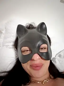 QueenHelin Pertunjukan Webcam