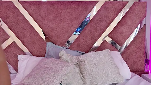 MarianaGarciaa__のライブXXXチャット