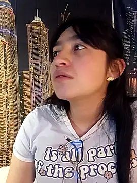 Arielle_lov 现场XXX聊天