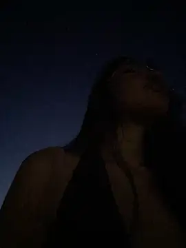 RoomExotic11 Show in webcam