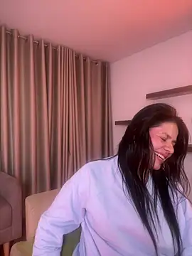 Alice_Biel – Naživo XXX chat