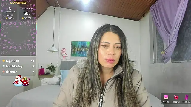 _lara1 Live XXX-Chat