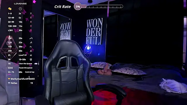 ValkaRouse's Live XXX Chat