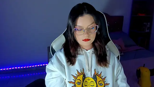 OphelianaRose33 Live XXX Chat