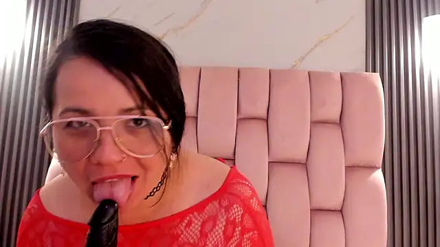 Rachell_Jonees' Webcam Show