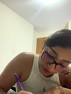 LilithMonette Show Webcam