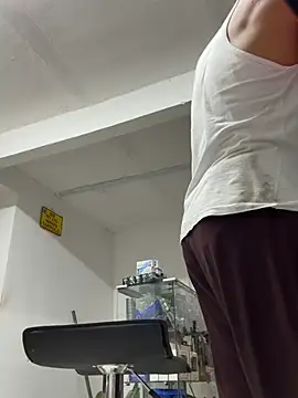 Paul22cm- webcam show