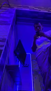 chris_suarez 웹캠 쇼