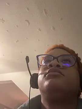 Chatroom XXX en direct de nickytheehawtie