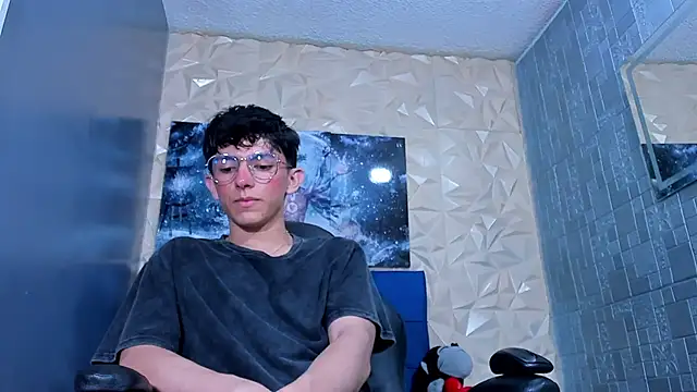 ElanGiraldon Live XXX chat