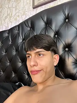 Lander_CruzのライブXXXチャット