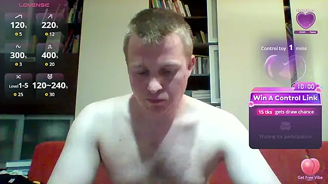 Show modela Matttthees na web-kameri