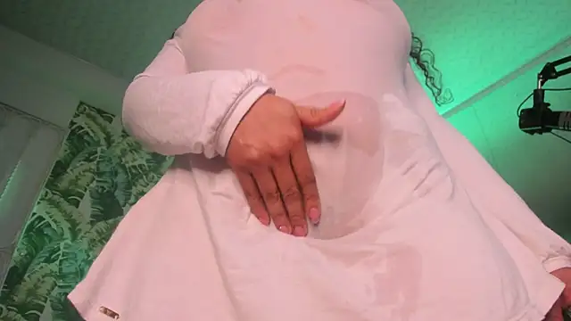 loly_marce: онлайн-секс-чат