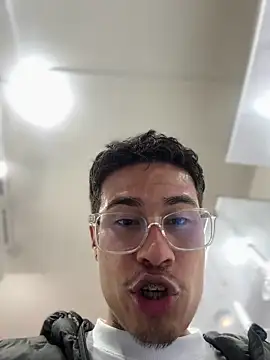 TavoHot_ Adlı Modelin Canlı XXX Sohbeti