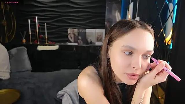 Chat XXX en directo de ChloeSunny