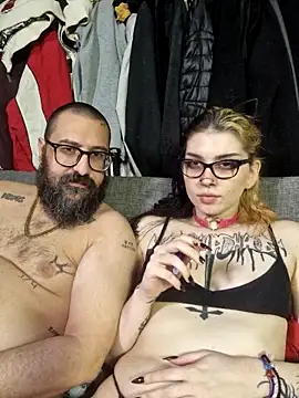 whatevaandissues webcam show