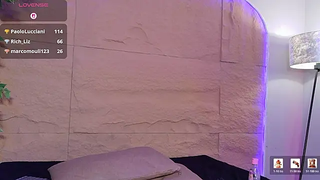 Osiriss_ Chat XXX in diretta