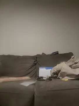 yourMasterisBored: διαδικτυακό σόου στην κάμερα