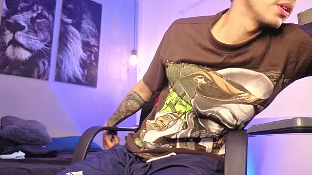 Zack_isback élő XXX-chatje