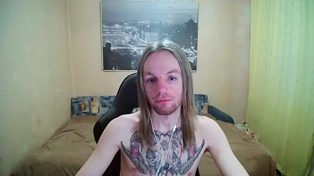 AdamDickens: διαδικτυακό σόου στην κάμερα