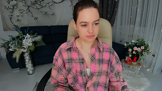 MiracleCurly's Live XXX Chat