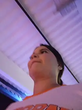 Pretty_Julieta Obrolan Langsung XXX