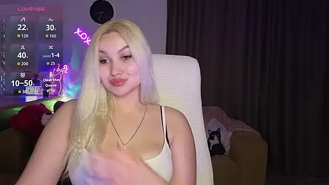 adrelaxina's Live XXX Chat