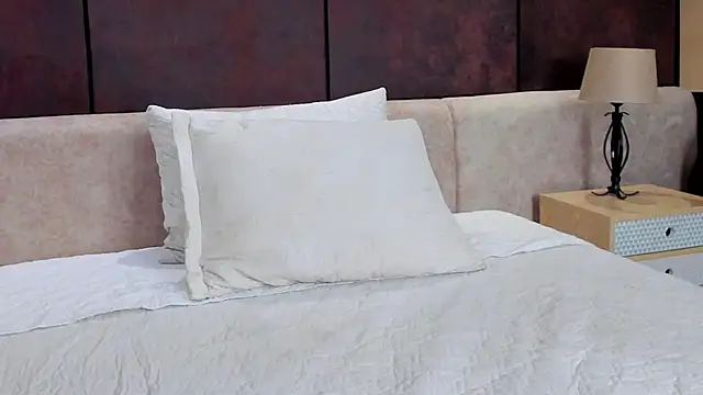 Sofia_GomezA webcam show