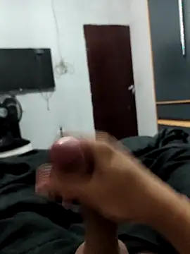 Pertunjukan Kamera Web secretnovin7