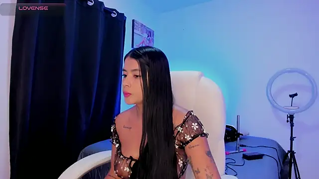 SelenaStonne 现场XXX聊天