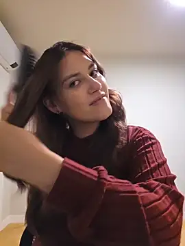 MiaRides19 – webcam-show