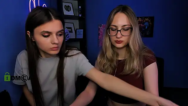 Вебкам-шоу lisa_dark_