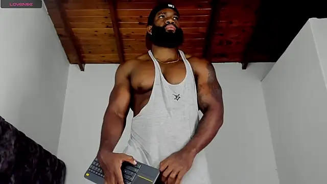 james_musclebbc Adlı Modelin Canlı XXX Sohbeti