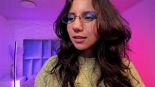 Chat XXX en directo de HollyPeach